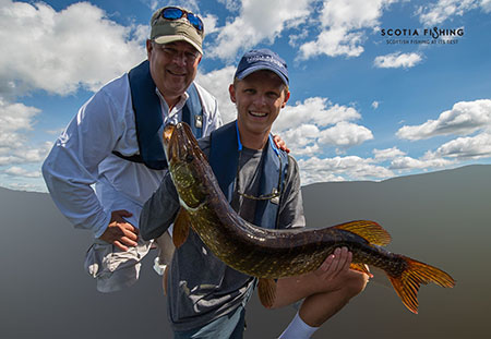 scottish-pike-fishing-trips